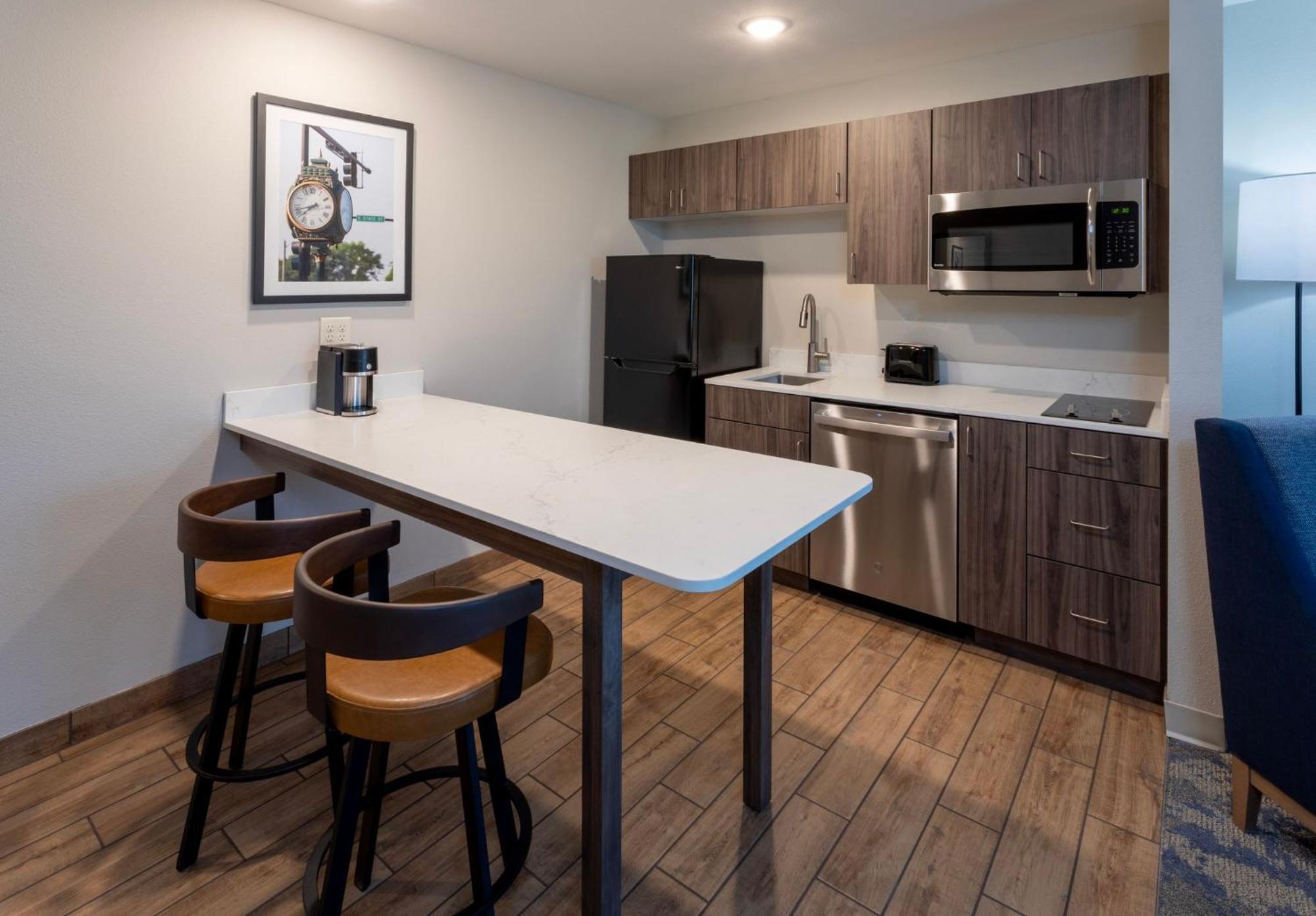 Grandstay Hotel & Suites Algona Esterno foto